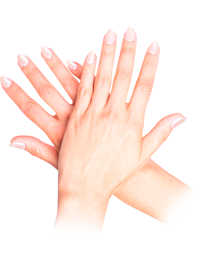 Manos con uñas perfectas